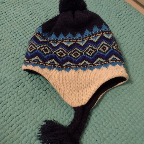 Boys 6-11 peruvian style hat - Bundle and save! - Picture 2 of 3